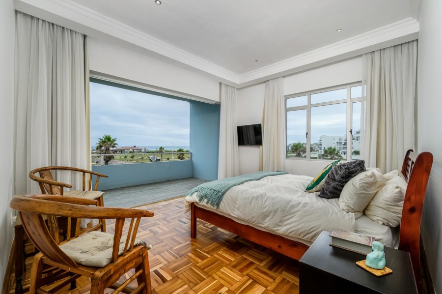 1 Bedroom Property for Sale in Summerstrand Eastern Cape